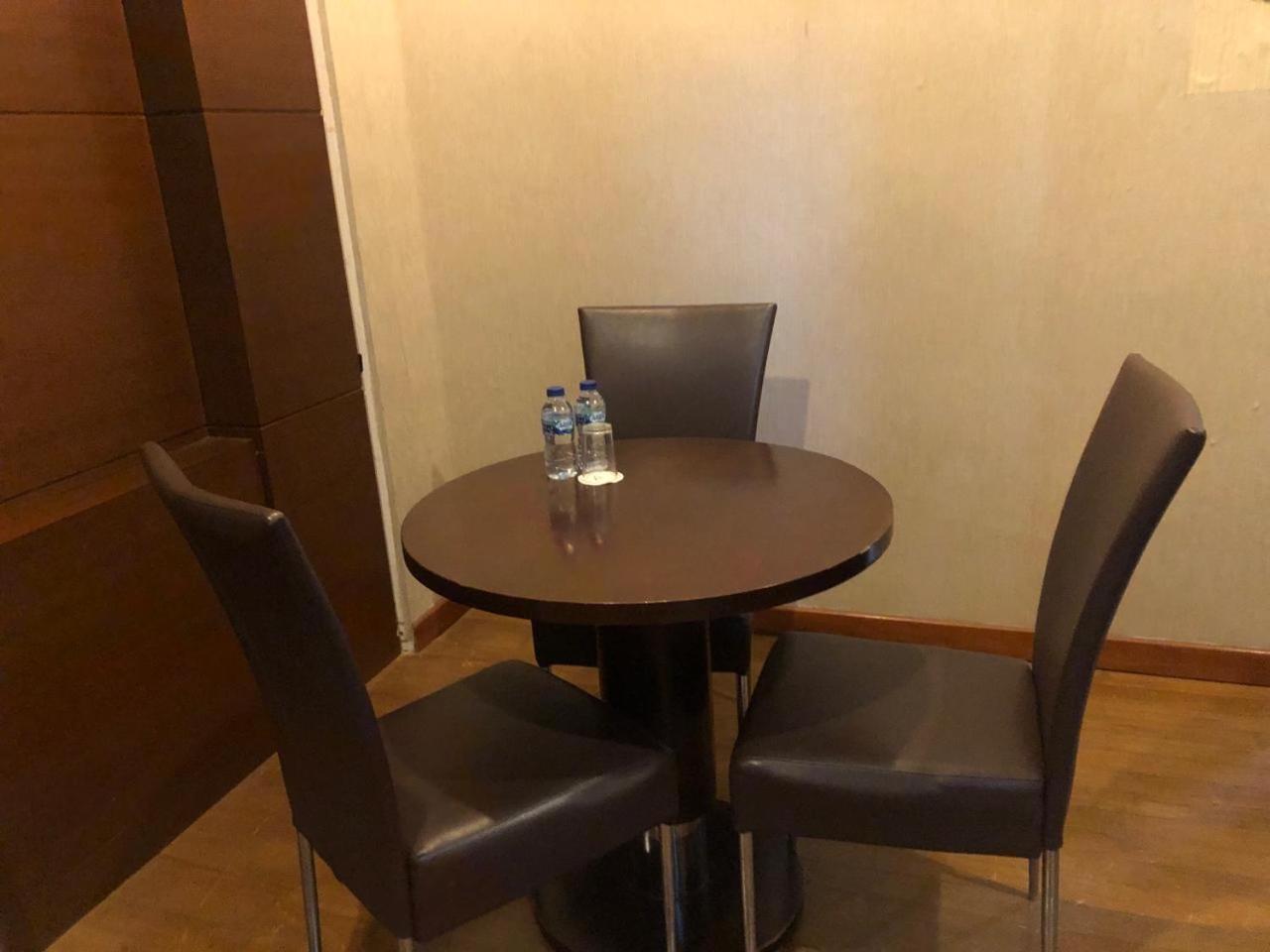 Enhaii Hotel Bandung Extérieur photo